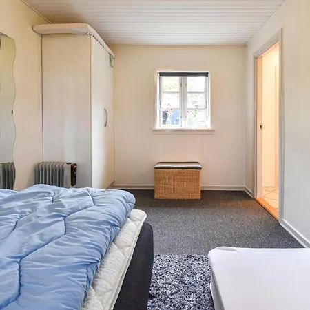 Nice In W/ 3 Bedrooms Semesterbostad Assens